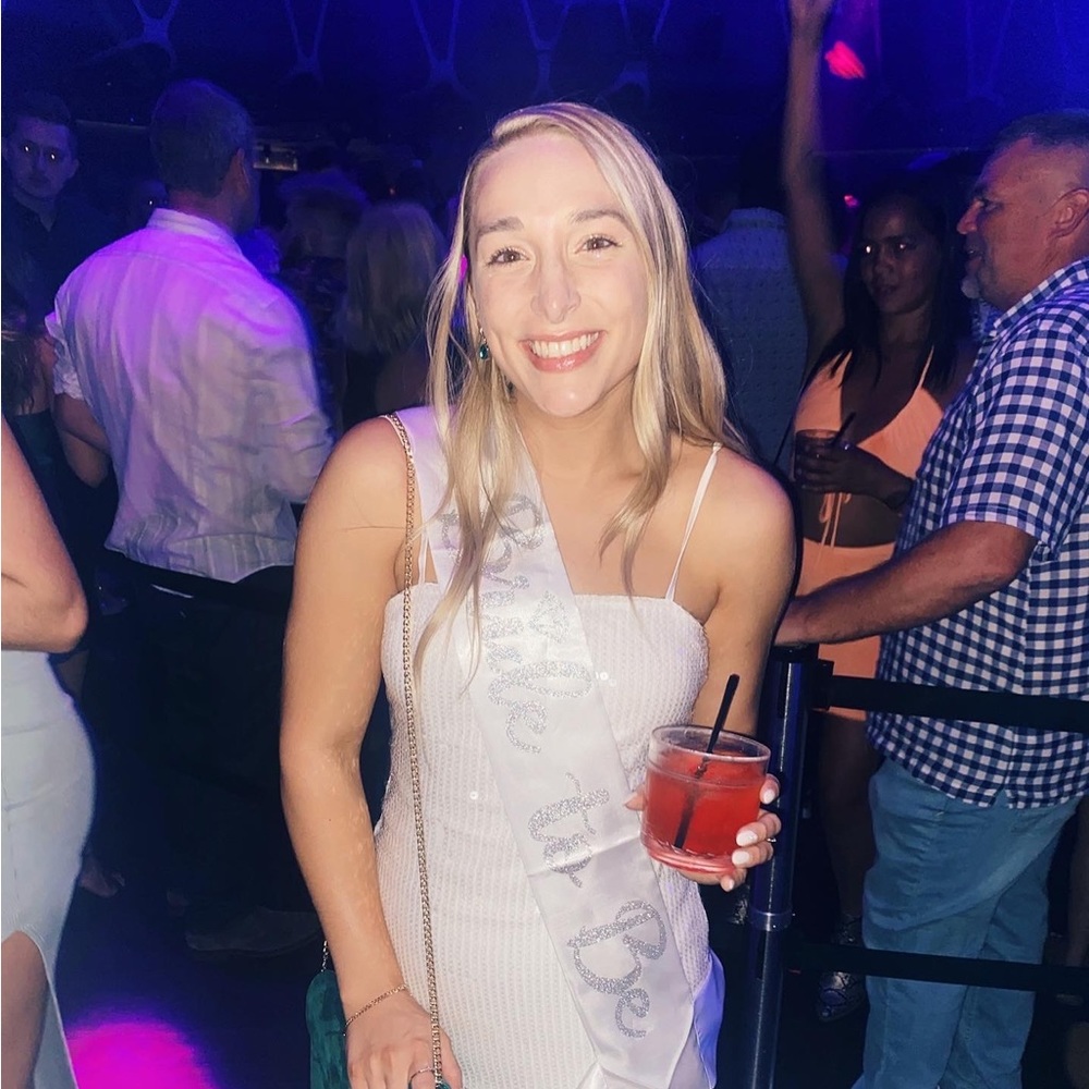 Meet your Posher, Nikki